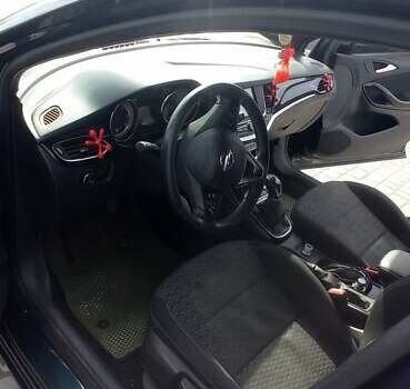 Зеленый Опель Астра, объемом двигателя 1.6 л и пробегом 195 тыс. км за 9900 $, фото 13 на Automoto.ua