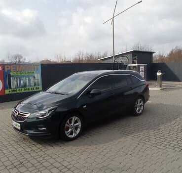 Зеленый Опель Астра, объемом двигателя 1.6 л и пробегом 195 тыс. км за 9900 $, фото 2 на Automoto.ua