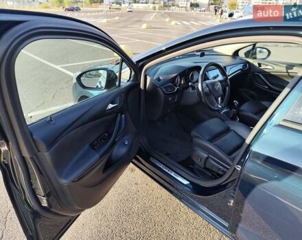 Зелений Опель Астра, об'ємом двигуна 1.6 л та пробігом 213 тис. км за 12950 $, фото 3 на Automoto.ua