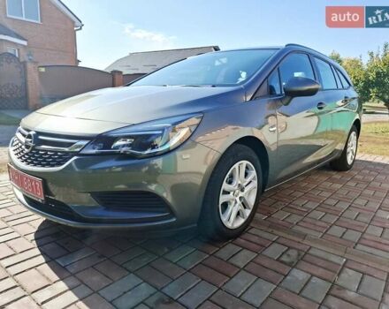 Зеленый Опель Астра, объемом двигателя 1.6 л и пробегом 165 тыс. км за 11650 $, фото 3 на Automoto.ua