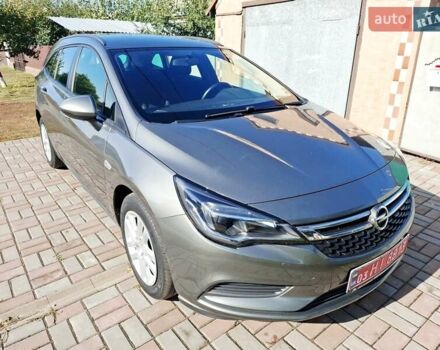 Зеленый Опель Астра, объемом двигателя 1.6 л и пробегом 165 тыс. км за 11650 $, фото 5 на Automoto.ua