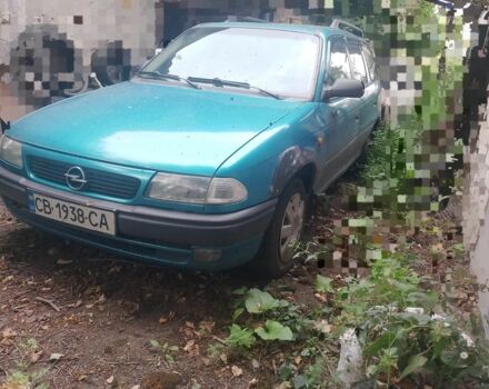 Зелений Опель Астра, об'ємом двигуна 1.4 л та пробігом 265 тис. км за 1001 $, фото 1 на Automoto.ua