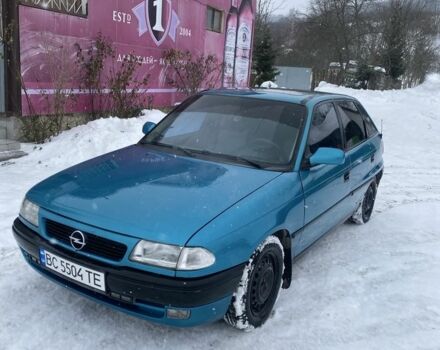 Зелений Опель Астра, об'ємом двигуна 1.7 л та пробігом 437 тис. км за 2300 $, фото 1 на Automoto.ua