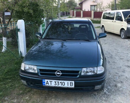 Зеленый Опель Астра, объемом двигателя 1.6 л и пробегом 340 тыс. км за 1550 $, фото 1 на Automoto.ua