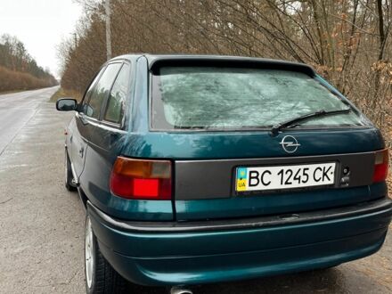 Зелений Опель Астра, об'ємом двигуна 1.7 л та пробігом 300 тис. км за 3200 $, фото 1 на Automoto.ua