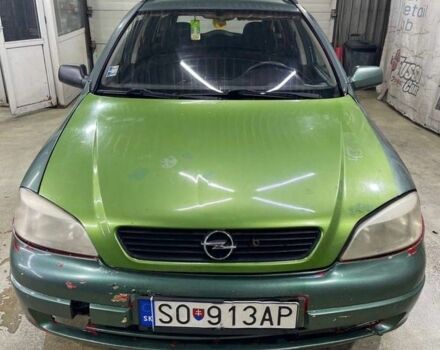 Зеленый Опель Астра, объемом двигателя 1.6 л и пробегом 360 тыс. км за 1200 $, фото 1 на Automoto.ua