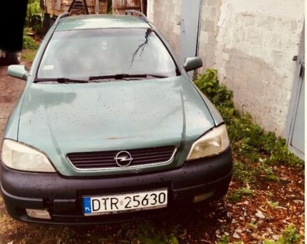 Зеленый Опель Астра, объемом двигателя 2 л и пробегом 334 тыс. км за 970 $, фото 1 на Automoto.ua