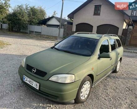 Зеленый Опель Астра, объемом двигателя 1.7 л и пробегом 330 тыс. км за 2750 $, фото 1 на Automoto.ua
