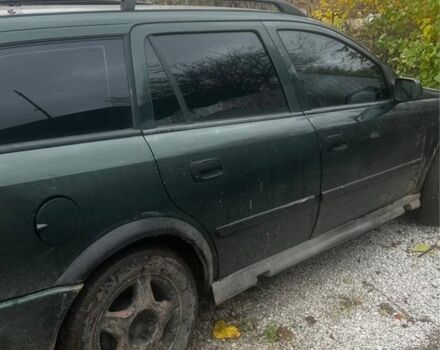 Зеленый Опель Астра, объемом двигателя 1.8 л и пробегом 245 тыс. км за 1900 $, фото 1 на Automoto.ua