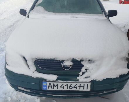 Зеленый Опель Астра, объемом двигателя 1.6 л и пробегом 261 тыс. км за 2500 $, фото 1 на Automoto.ua