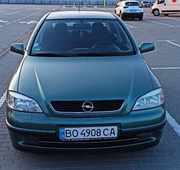 Зеленый Опель Астра, объемом двигателя 1.6 л и пробегом 410 тыс. км за 2900 $, фото 1 на Automoto.ua