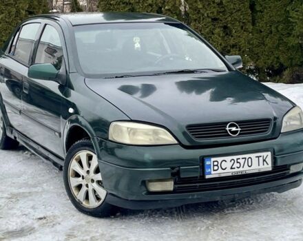 Зеленый Опель Астра, объемом двигателя 1.4 л и пробегом 400 тыс. км за 1800 $, фото 1 на Automoto.ua