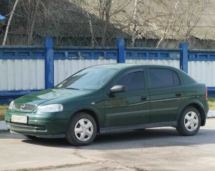 Зеленый Опель Астра, объемом двигателя 1.4 л и пробегом 180 тыс. км за 1605 $, фото 1 на Automoto.ua