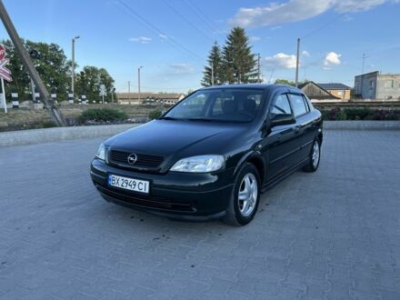 Зелений Опель Астра, об'ємом двигуна 1.4 л та пробігом 300 тис. км за 2450 $, фото 1 на Automoto.ua
