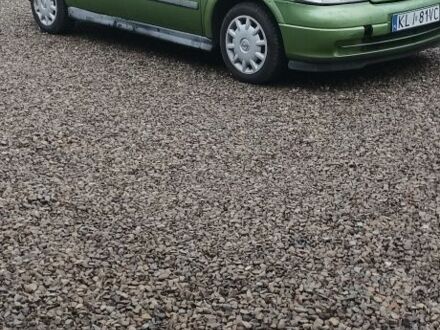 Зеленый Опель Астра, объемом двигателя 0 л и пробегом 190 тыс. км за 1000 $, фото 1 на Automoto.ua