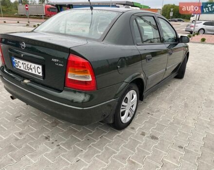 Зеленый Опель Астра, объемом двигателя 1.4 л и пробегом 392 тыс. км за 2150 $, фото 1 на Automoto.ua