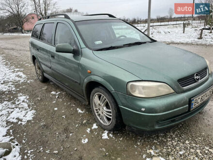 Зеленый Опель Астра, объемом двигателя 1.6 л и пробегом 300 тыс. км за 2600 $, фото 1 на Automoto.ua