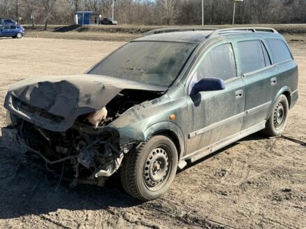 Зелений Опель Астра, об'ємом двигуна 2 л та пробігом 500 тис. км за 500 $, фото 1 на Automoto.ua