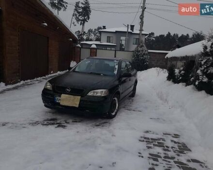 Зелений Опель Астра, об'ємом двигуна 1.6 л та пробігом 250 тис. км за 2850 $, фото 1 на Automoto.ua