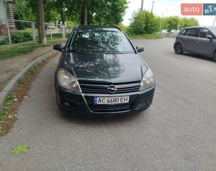 Зеленый Опель Астра, объемом двигателя 1.7 л и пробегом 345 тыс. км за 4200 $, фото 1 на Automoto.ua