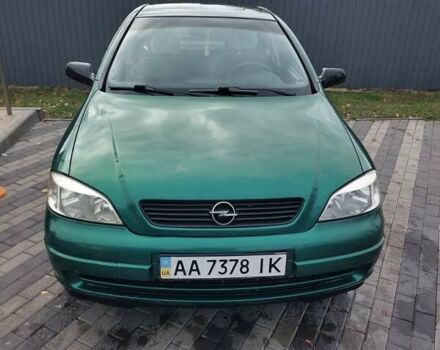 Зеленый Опель Астра, объемом двигателя 1.39 л и пробегом 296 тыс. км за 3500 $, фото 1 на Automoto.ua