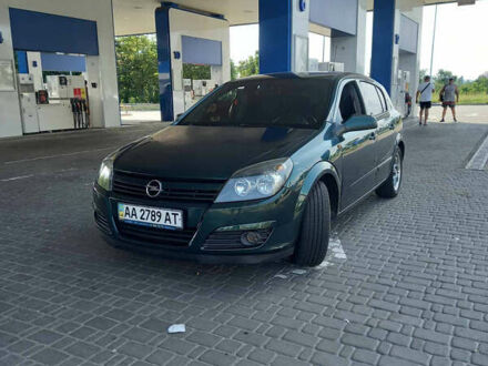Зеленый Опель Астра, объемом двигателя 1.6 л и пробегом 176 тыс. км за 4500 $, фото 1 на Automoto.ua