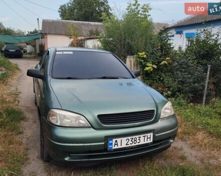 Зелений Опель Астра, об'ємом двигуна 1.4 л та пробігом 300 тис. км за 2200 $, фото 1 на Automoto.ua