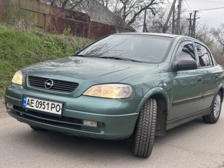 Зеленый Опель Астра, объемом двигателя 1.4 л и пробегом 400 тыс. км за 2450 $, фото 1 на Automoto.ua