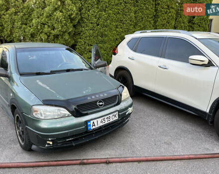 Зеленый Опель Астра, объемом двигателя 1.4 л и пробегом 345 тыс. км за 2500 $, фото 1 на Automoto.ua