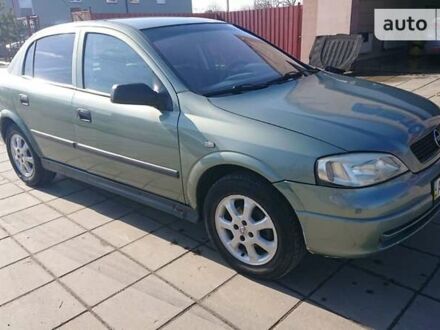 Опель Астра 2006 в Луцке на Automoto.ua Зеленый Опель Астра, объемом двигателя 1.4 л и пробегом 250 тыс. км за 3000 $, фото 1 на Automoto.ua