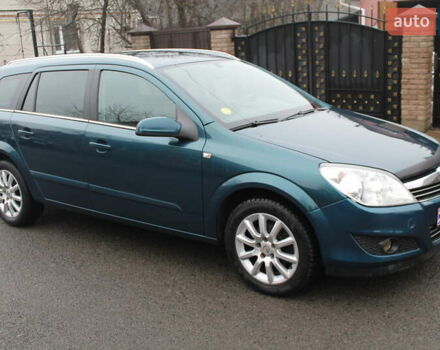 Зеленый Опель Астра, объемом двигателя 1.6 л и пробегом 260 тыс. км за 4600 $, фото 1 на Automoto.ua