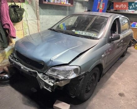 Зеленый Опель Астра, объемом двигателя 1.4 л и пробегом 170 тыс. км за 1000 $, фото 1 на Automoto.ua