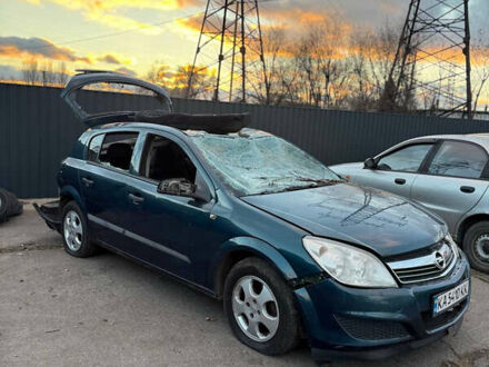 Зеленый Опель Астра, объемом двигателя 1.4 л и пробегом 200 тыс. км за 1300 $, фото 1 на Automoto.ua