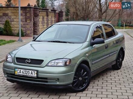 Зелений Опель Астра, об'ємом двигуна 1.36 л та пробігом 179 тис. км за 3000 $, фото 1 на Automoto.ua