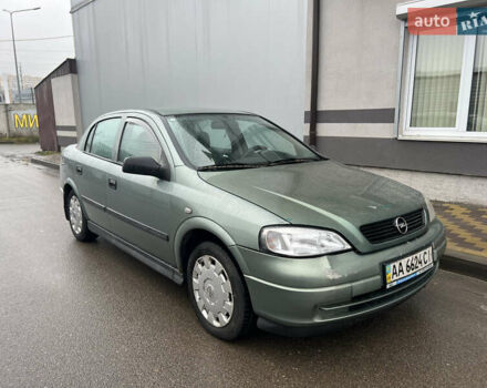 Зелений Опель Астра, об'ємом двигуна 1.36 л та пробігом 268 тис. км за 2599 $, фото 1 на Automoto.ua