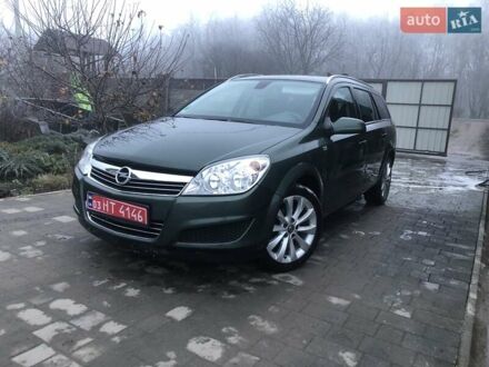 Зеленый Опель Астра, объемом двигателя 1.8 л и пробегом 208 тыс. км за 6100 $, фото 1 на Automoto.ua