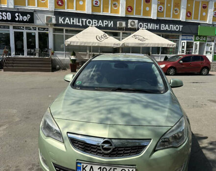 Зеленый Опель Астра, объемом двигателя 1.6 л и пробегом 203 тыс. км за 6500 $, фото 1 на Automoto.ua