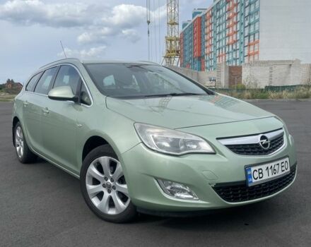 Зеленый Опель Астра, объемом двигателя 1.4 л и пробегом 268 тыс. км за 7300 $, фото 1 на Automoto.ua