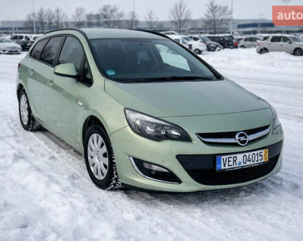 Зеленый Опель Астра, объемом двигателя 1.7 л и пробегом 252 тыс. км за 7800 $, фото 1 на Automoto.ua