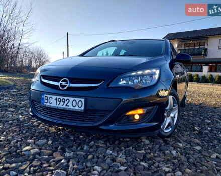 Зелений Опель Астра, об'ємом двигуна 1.6 л та пробігом 235 тис. км за 8000 $, фото 1 на Automoto.ua