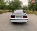 Белый Опель Калибра, объемом двигателя 2 л и пробегом 300 тыс. км за 1000 $, фото 2 на Automoto.ua