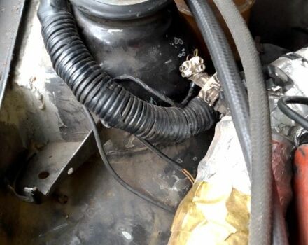 Чорний Опель Калібра, об'ємом двигуна 2 л та пробігом 520 тис. км за 2047 $, фото 7 на Automoto.ua