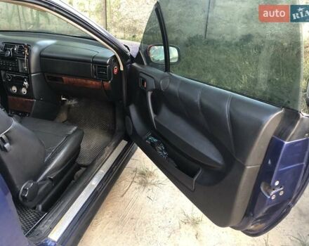 Синій Опель Калібра, об'ємом двигуна 2.5 л та пробігом 269 тис. км за 3200 $, фото 5 на Automoto.ua