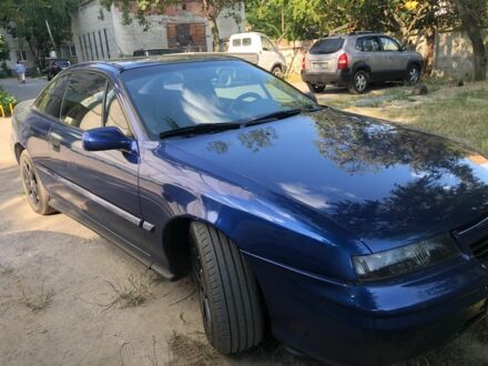 Опель Калібра 1996 у Ахтырке на Automoto.ua Синій Опель Калібра, об'ємом двигуна 2.5 л та пробігом 270 тис. км за 3200 $, фото 1 на Automoto.ua