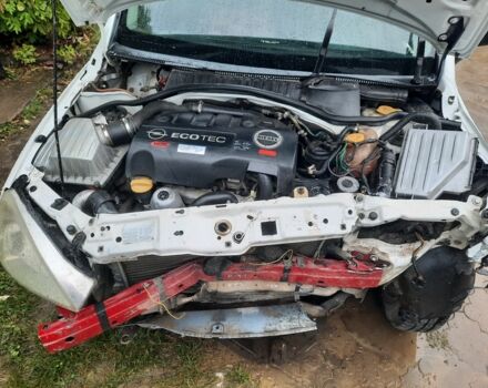 Белый Опель Кампо, объемом двигателя 3 л и пробегом 250 тыс. км за 2350 $, фото 2 на Automoto.ua