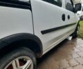 Белый Опель Кампо, объемом двигателя 3 л и пробегом 250 тыс. км за 2350 $, фото 12 на Automoto.ua