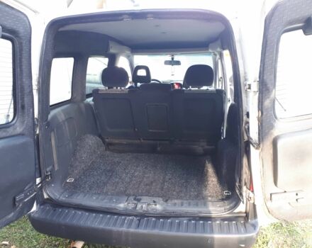 Белый Опель Кампо, объемом двигателя 1.3 л и пробегом 300 тыс. км за 3500 $, фото 6 на Automoto.ua