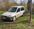 Білий Опель Комбо вант.-пас., об'ємом двигуна 1.7 л та пробігом 266 тис. км за 2000 $, фото 1 на Automoto.ua