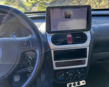 Белый Опель Комбо груз.-пасс., объемом двигателя 1.69 л и пробегом 500 тыс. км за 2500 $, фото 10 на Automoto.ua