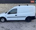 Белый Опель Комбо груз.-пасс., объемом двигателя 1.69 л и пробегом 294 тыс. км за 2300 $, фото 1 на Automoto.ua